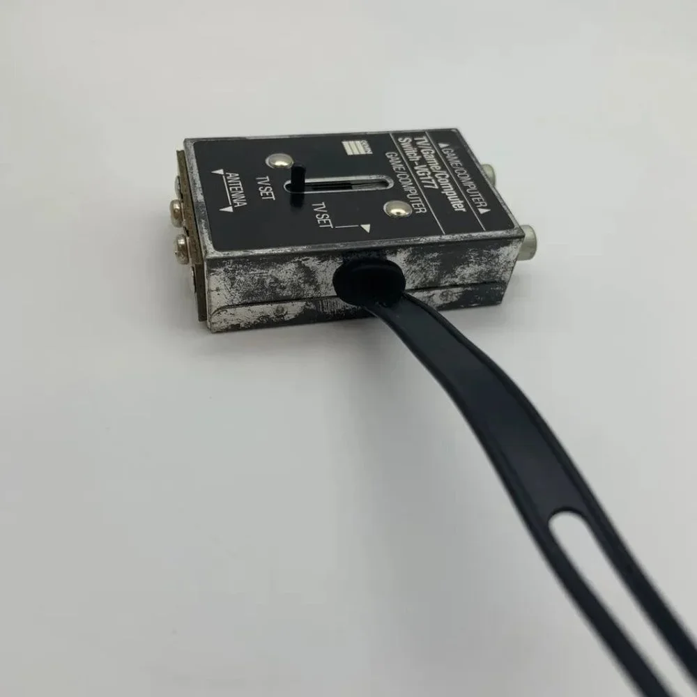 Vintage TV/Game/Computer VG177 Small Box Switch